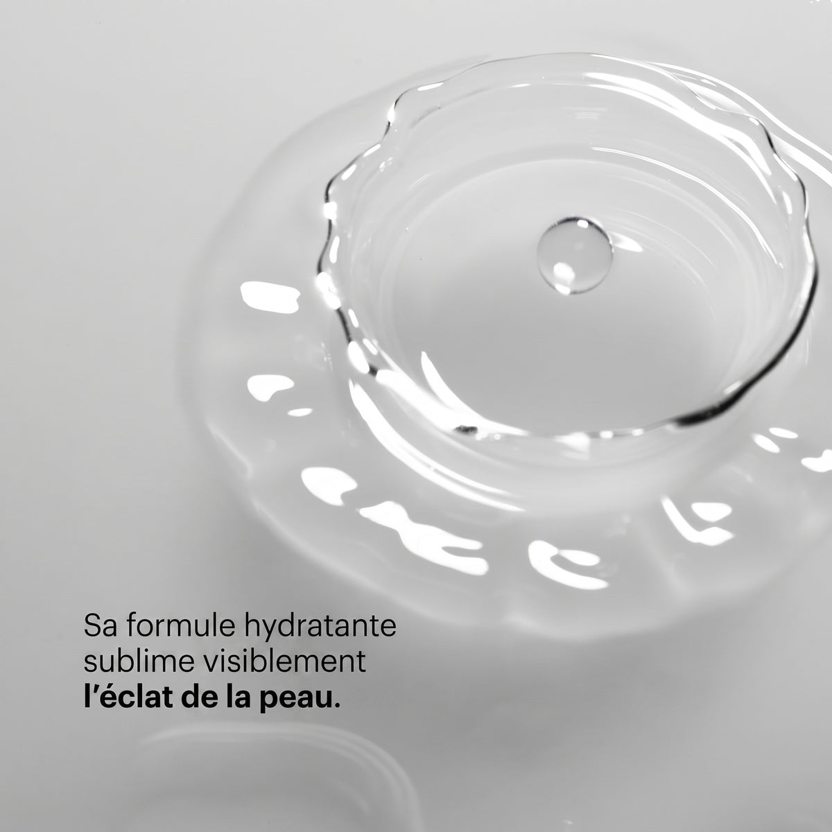 Révélez une Peau Éclatante : Des Pores Nettoyés et des Ridules Lissées 118 ml